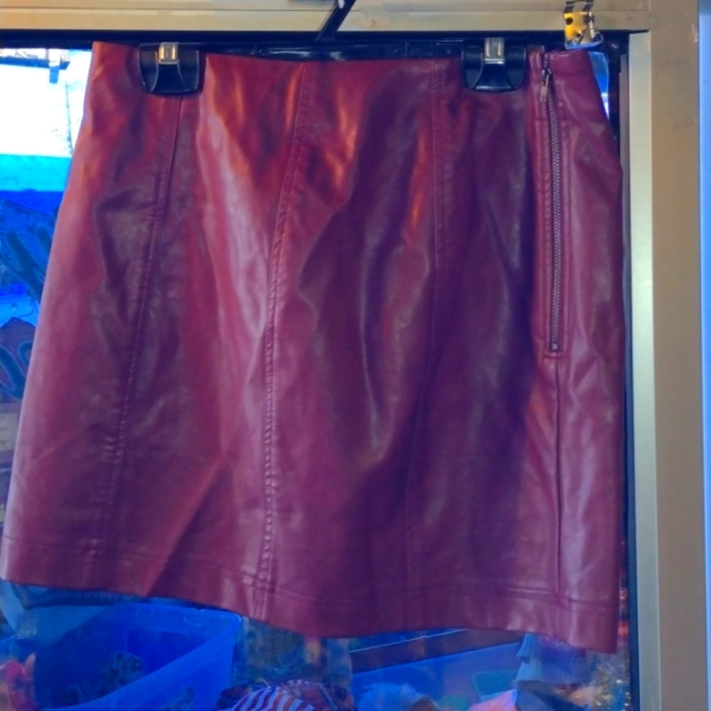 Red mini skirt by, Blue Wren size M